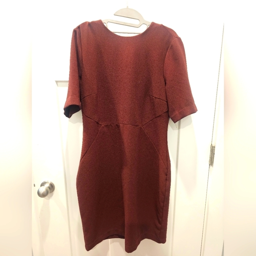 H&M Maroon Sheath Dress Size 14 Short Sleeve Workwear